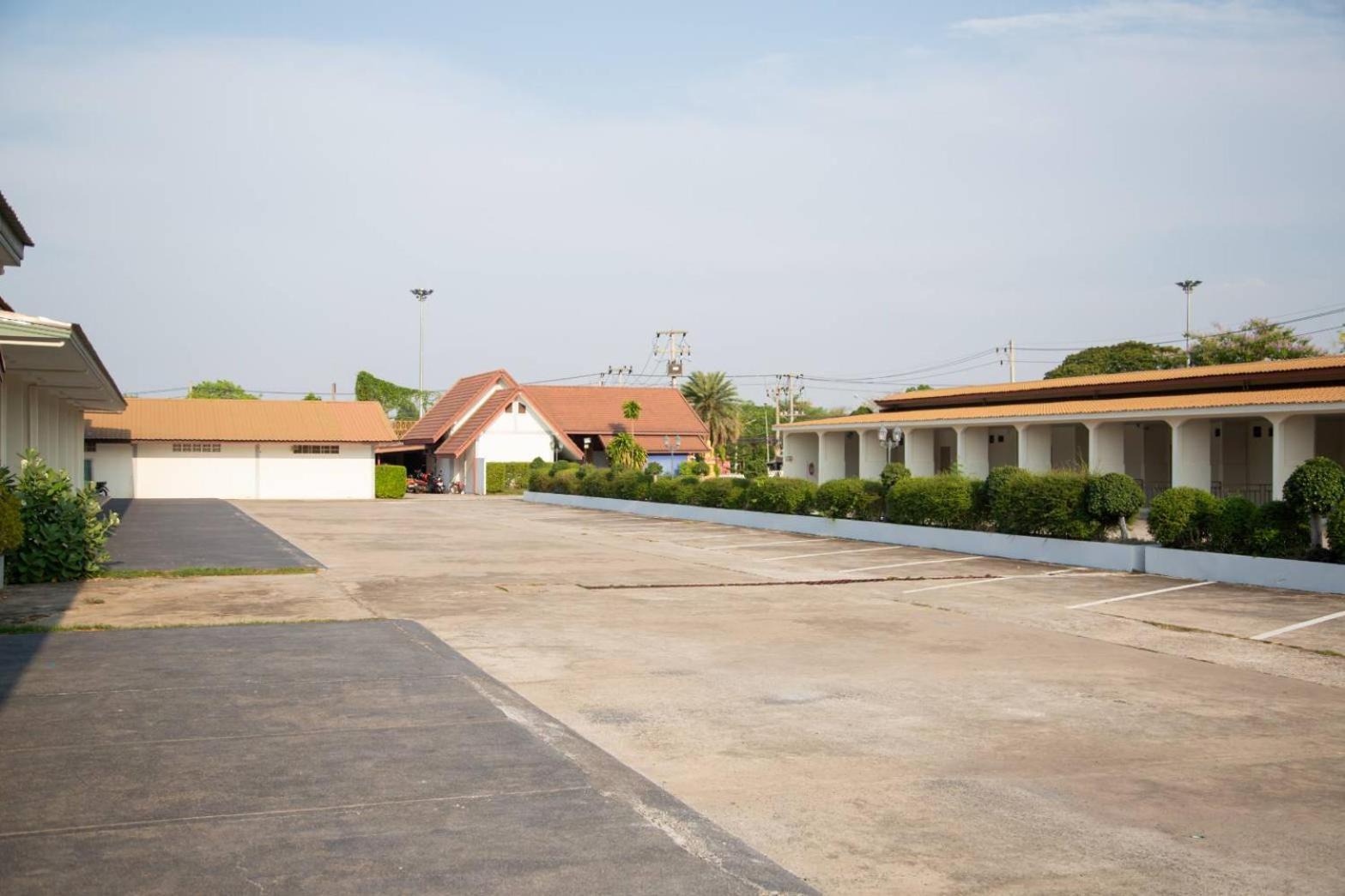 Sky View Hotel Buriram Dış mekan fotoğraf